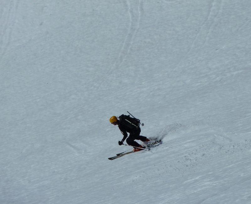 #13 Du bon ski : la neige était correcte malgré l Du bon ski : la neige était correcte malgré l'heure!