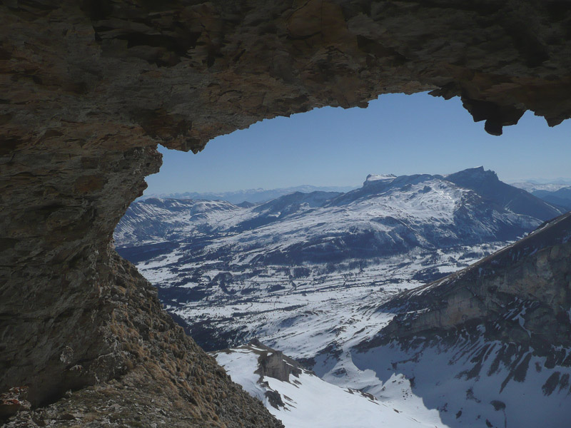 #10 Pic de Bure : Grotte avec vue : on n Pic de Bure : Grotte avec vue : on n'est pas venus pour rien !