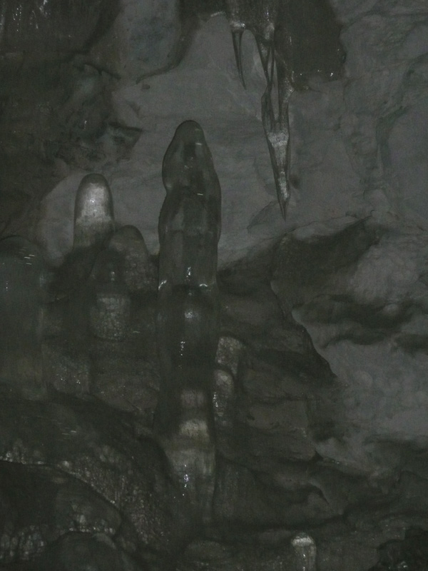 #9 Stalagmite de glace : Sorbet phallique, ou les dangers de la glace Stalagmite de glace : Sorbet phallique, ou les dangers de la glace