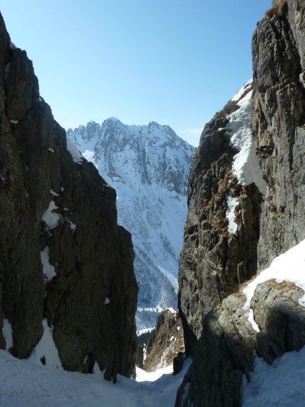 #11 La gorge : immonde, ravagée pour la saison La gorge : immonde, ravagée pour la saison