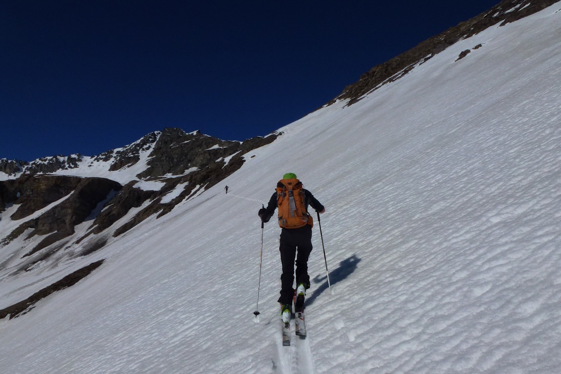 La troisième montée du jour : Et c'est parti pour rejoindre le col du Montet dans une grande douceur.