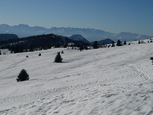 #2 la Galop. : toujours un peu de neige dans le pentu . la Galop. : toujours un peu de neige dans le pentu .