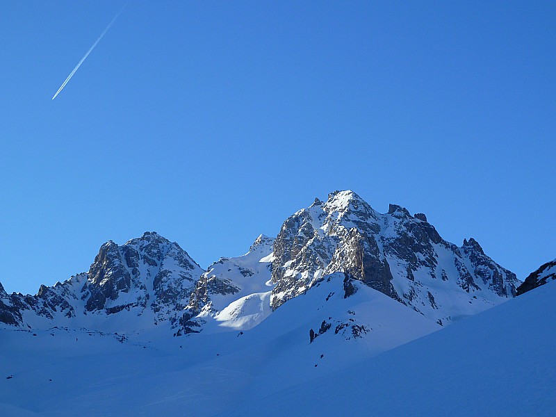#1 Roche Nue : Roche Nue et Aiguille du Rateau. Roche Nue : Roche Nue et Aiguille du Rateau.