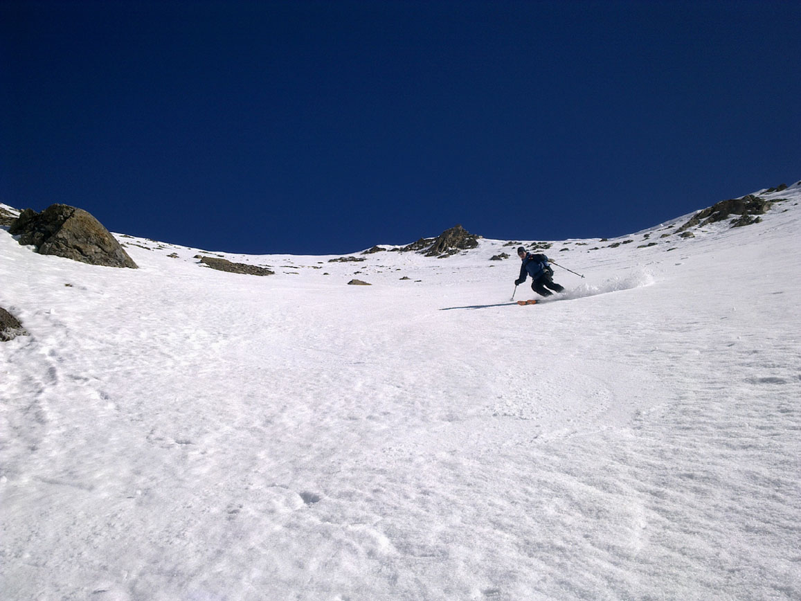 #7 Couloir SW de Chaude Maison : Fabrice serein Couloir SW de Chaude Maison : Fabrice serein