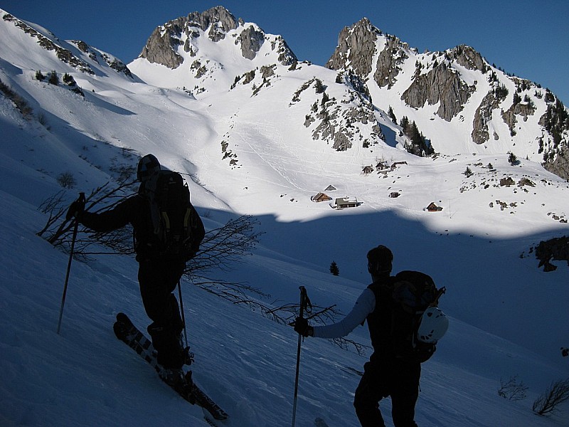#2 Traversée au dessus des Chalets de Neuteu. Traversée au dessus des Chalets de Neuteu.