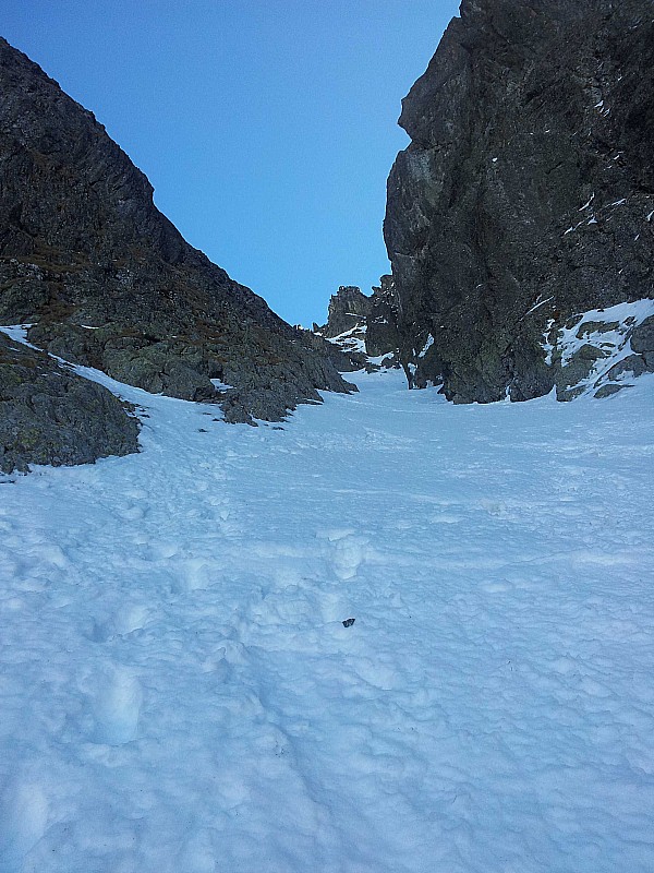 #1 le couloir en bas : voilà l le couloir en bas : voilà l'état du couloir