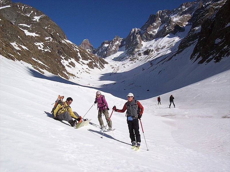 #9 Le long vallon de la Selle : et bravo à Guillaume, certaines traversées n Le long vallon de la Selle : et bravo à Guillaume, certaines traversées n'étaient pas de la tarte en surf n'est-ce pas !