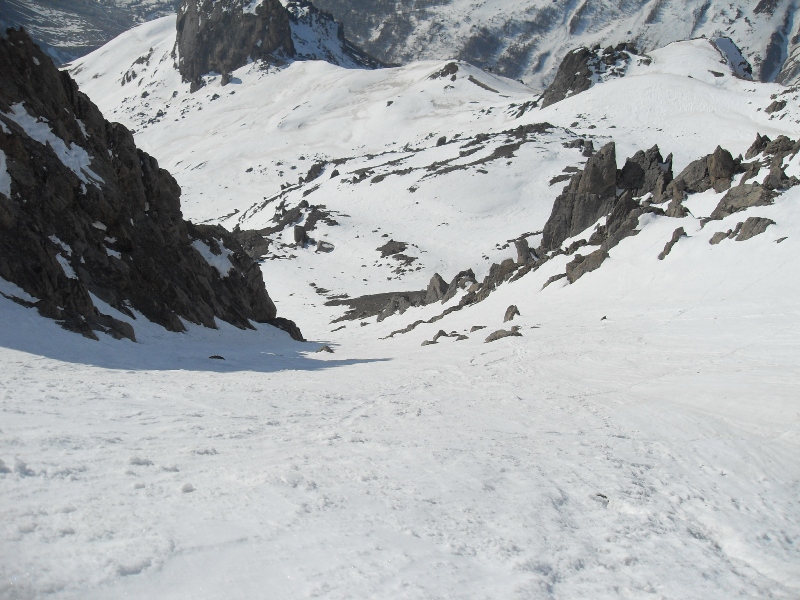 #1 couloir S Roche Colombe : vue du couloir en montant. couloir S Roche Colombe : vue du couloir en montant.