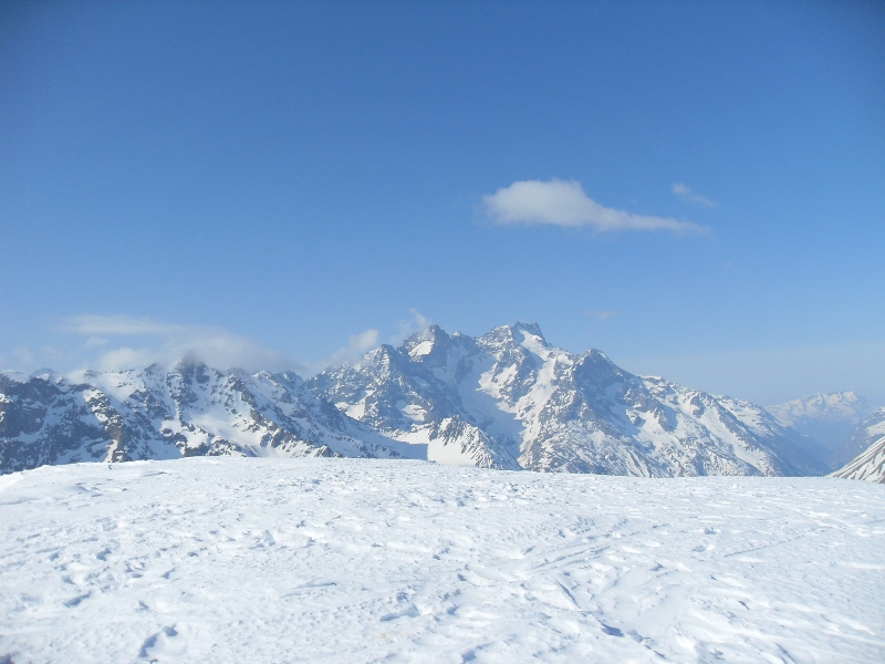 Roche Colombe : vue sur la Meige depuis le sommet.