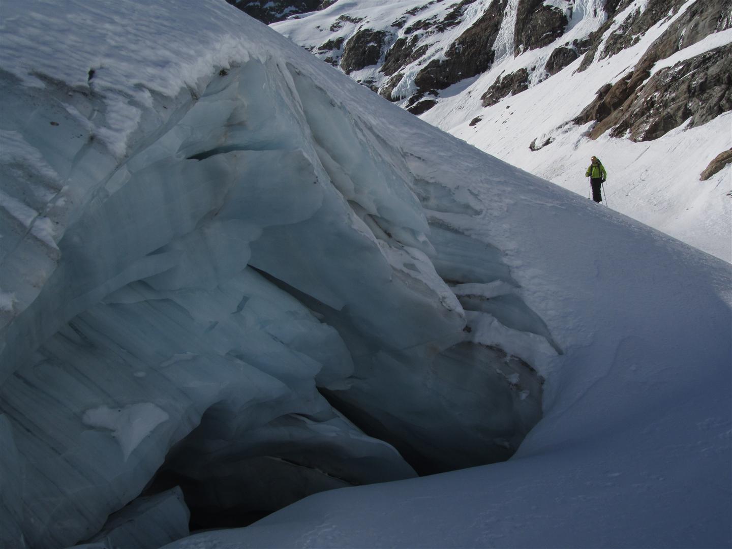#6 à 2500 m : sur la langue terminale du glacier des Sellettes à 2500 m à 2500 m : sur la langue terminale du glacier des Sellettes à 2500 m