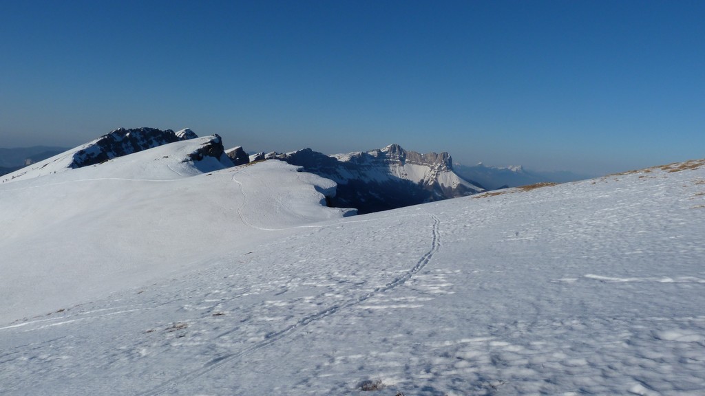 #11 Trace sur la crête : Conditions météo parfaites Trace sur la crête : Conditions météo parfaites