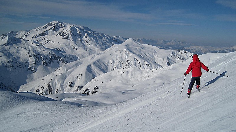 #7 Grand Crétet : Une assez bonne descente de la pointe de Dzonfié. Grand Crétet : Une assez bonne descente de la pointe de Dzonfié.