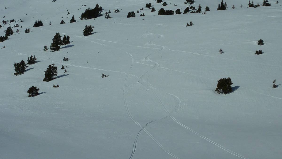 #11 trace : bonne portion au pied de la Lance Nord trace : bonne portion au pied de la Lance Nord
