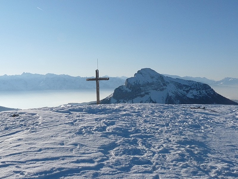 #8 Charmant Som : avec Chamechaude et Belledonne en arrière plan Charmant Som : avec Chamechaude et Belledonne en arrière plan