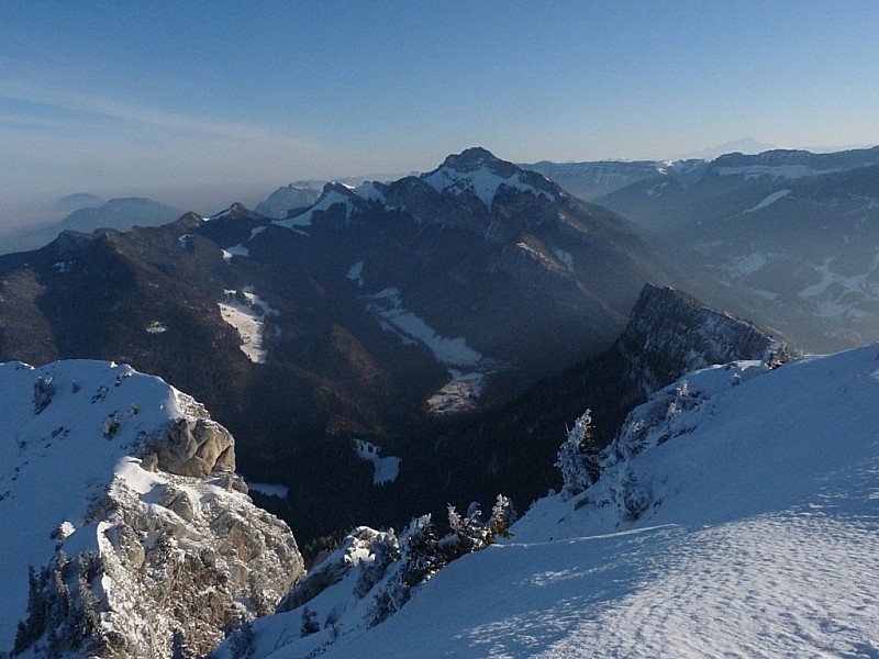 #6 Le Grand Som : Chamachine en premier plan et le Mont Blanc en arrière plan Le Grand Som : Chamachine en premier plan et le Mont Blanc en arrière plan