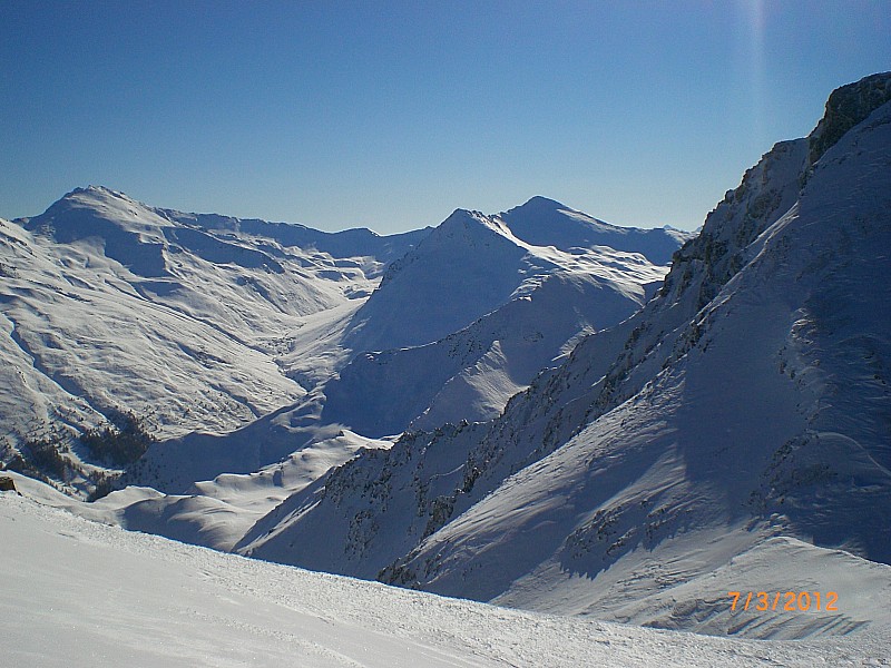 #3 La Charvie : Vue vers les Fonts, Grand Glaiza, Pic Lombard et Petit Rochebrune... au dessus du col de Prafauchier. La Charvie : Vue vers les Fonts, Grand Glaiza, Pic Lombard et Petit Rochebrune... au dessus du col de Prafauchier.