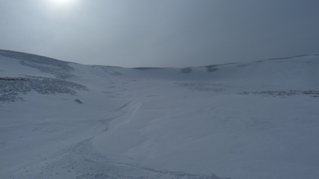 #9 Puy des Crebasses : Juste un peu de poudre pour tracer Puy des Crebasses : Juste un peu de poudre pour tracer
