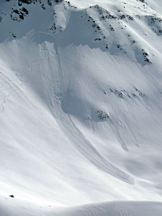 Brèche des Têtes : La jolie plaque de Laurent.