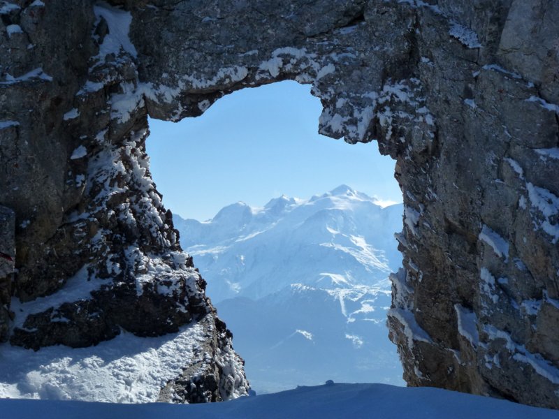 #4 Trou de la Pierre du Mt Blanc : Le Trou et le Mt Blanc Trou de la Pierre du Mt Blanc : Le Trou et le Mt Blanc