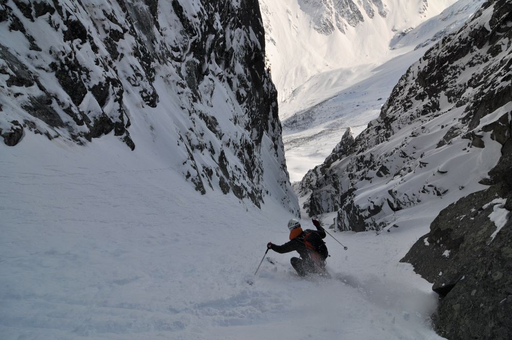 #16 couloir : On retrouve la grosse poudre couloir : On retrouve la grosse poudre