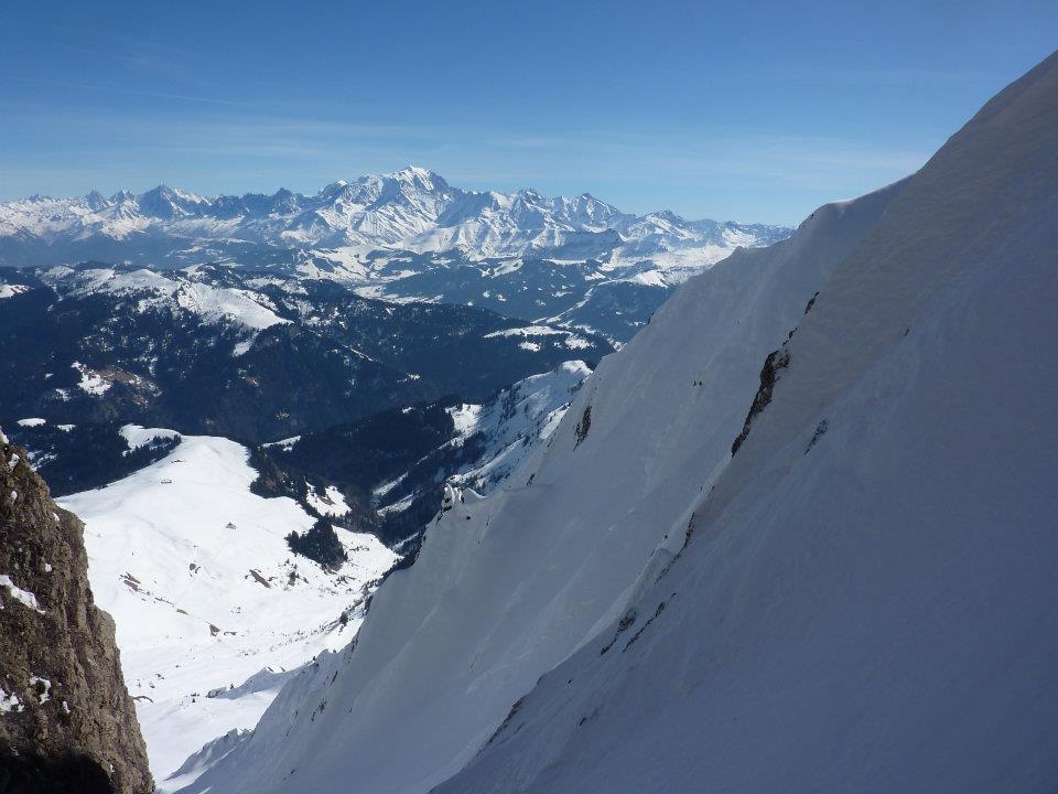 #4 coufa 10 mars : dans le couloir coufa 10 mars : dans le couloir