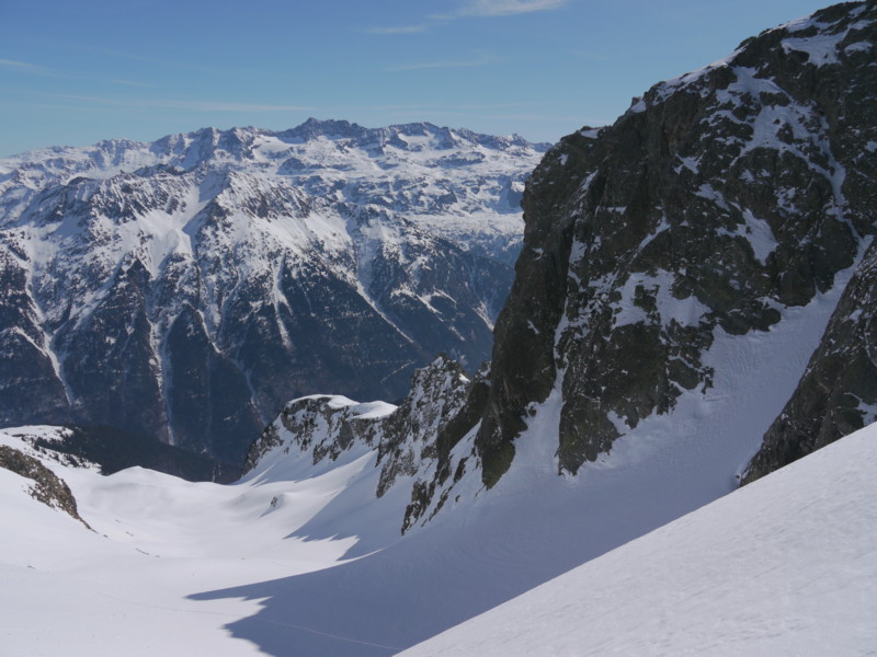 #5 le vallon secret, vu d le vallon secret, vu d'en haut : On salive déjà en regardant l'itinéraire de descente