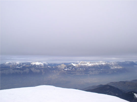 #2 Ciel lourd en chartreuse : quand le ciel bas et lourd... Ciel lourd en chartreuse : quand le ciel bas et lourd...