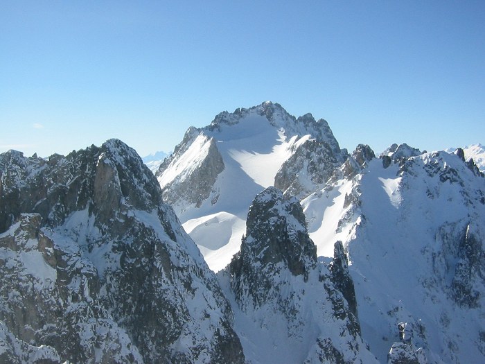 Grand pic de la Lauzière : Le grand pic depuis le pic de la Balme