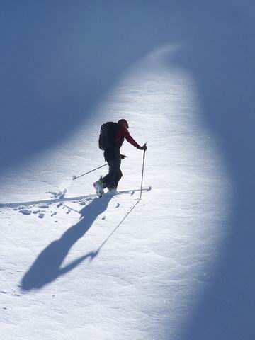 Jeu d'ombres : allez, ma photo du mois de mai.