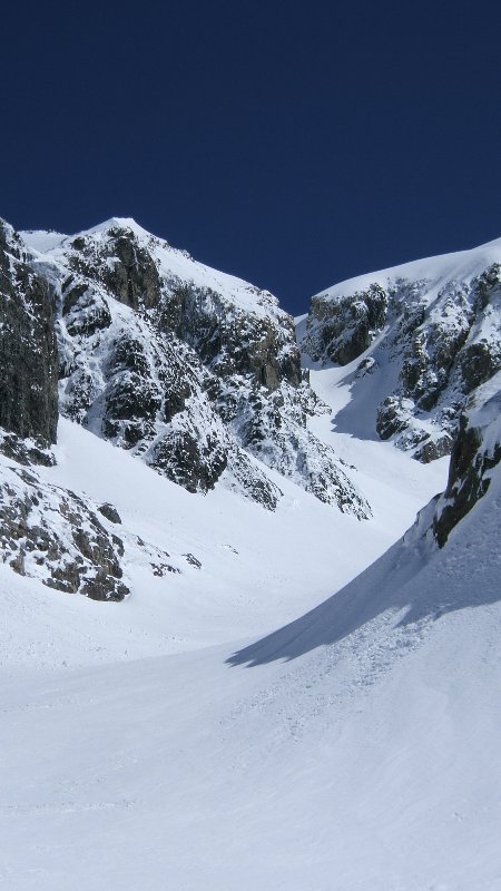 #3 combe : combe de toute beauté vers 2500-2800 , avant d combe : combe de toute beauté vers 2500-2800 , avant d'arriver sur le glacier des Rouies