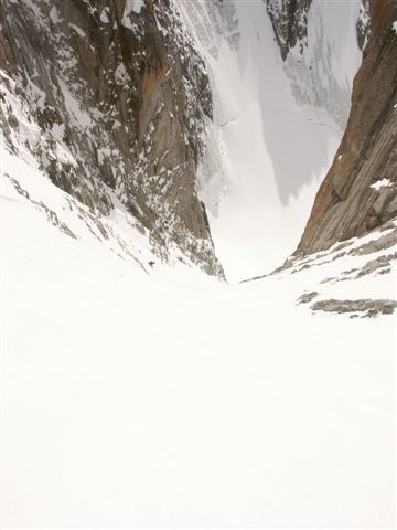#6 Tour Ronde : Ambiance dans ce beau et large couloir. Tour Ronde : Ambiance dans ce beau et large couloir.
