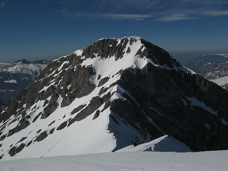 #10 Vue sur le Mt Pécloz 2197m : Jolie sommet assez abrute du Mont Pécloz vue depuis le Mont d Vue sur le Mt Pécloz 2197m : Jolie sommet assez abrute du Mont Pécloz vue depuis le Mont d'Armenaz!