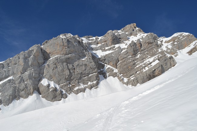 #3 Col du Rasoir (3) : En montant le verrou morainique, le décor est grandiose Col du Rasoir (3) : En montant le verrou morainique, le décor est grandiose