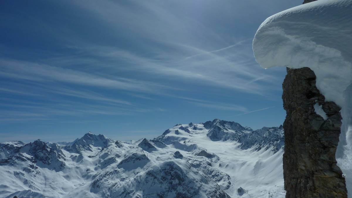 #9 Vue vers le sud : des traces sur le glacier de Gébroulaz Vue vers le sud : des traces sur le glacier de Gébroulaz