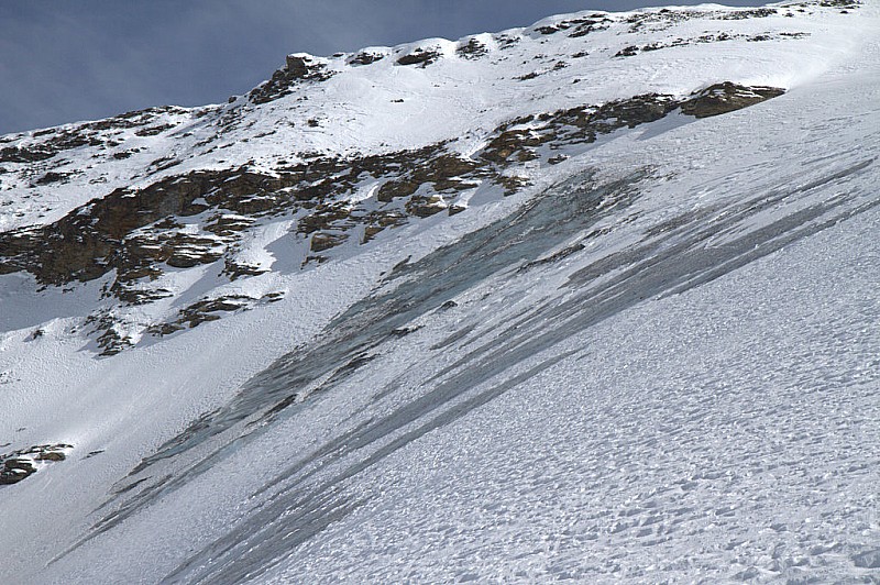 #6 Glace apparente : la glace n Glace apparente : la glace n'est jamais très loin, à partir de 3300m