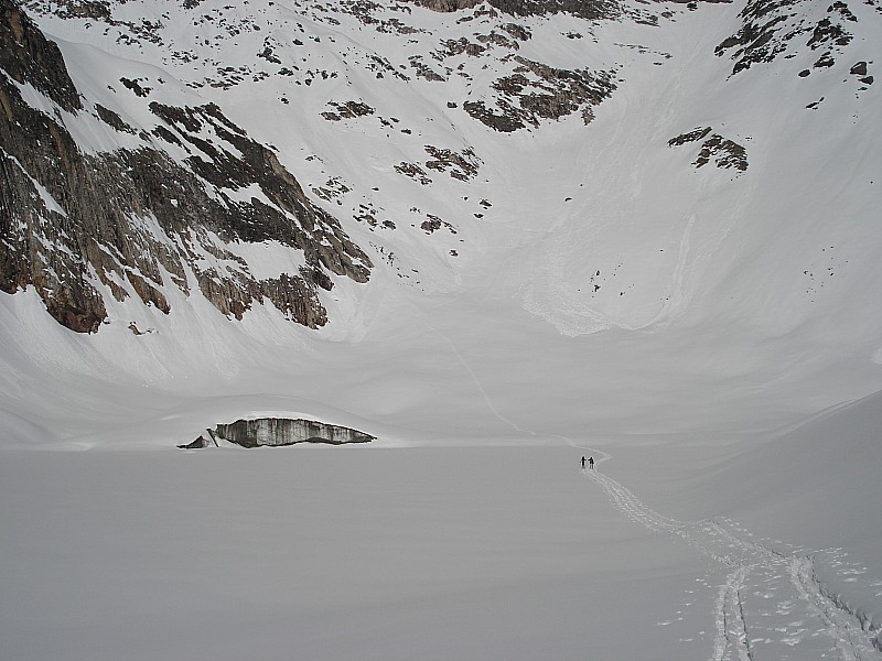 #11 Creux noir : Lac et glacier de la patinoire Creux noir : Lac et glacier de la patinoire