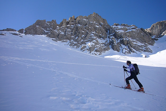 #4 Sous le col Sous le col