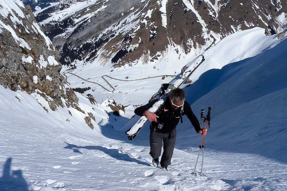 #6 Combe à Marion : les derniers mètres, skis sur l Combe à Marion : les derniers mètres, skis sur l'épaule