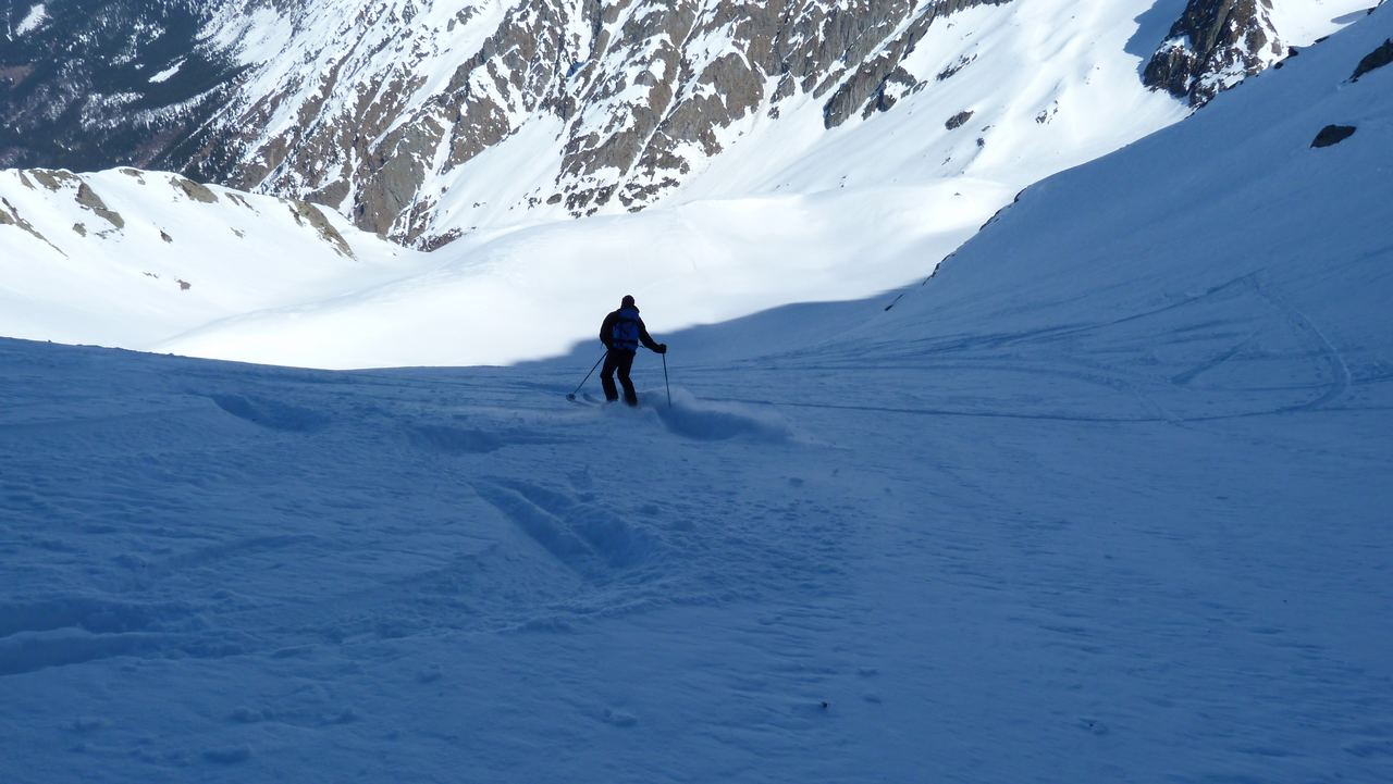 #6 Première descente : Poudre dense Première descente : Poudre dense