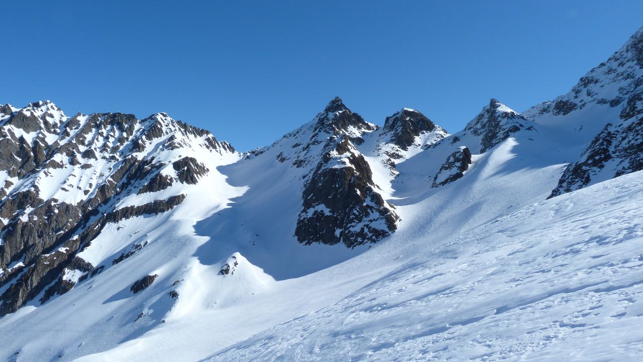 #4 Sommets proches : Grandes Lanches, Col de Moretan, Pic Gleyzin Sommets proches : Grandes Lanches, Col de Moretan, Pic Gleyzin