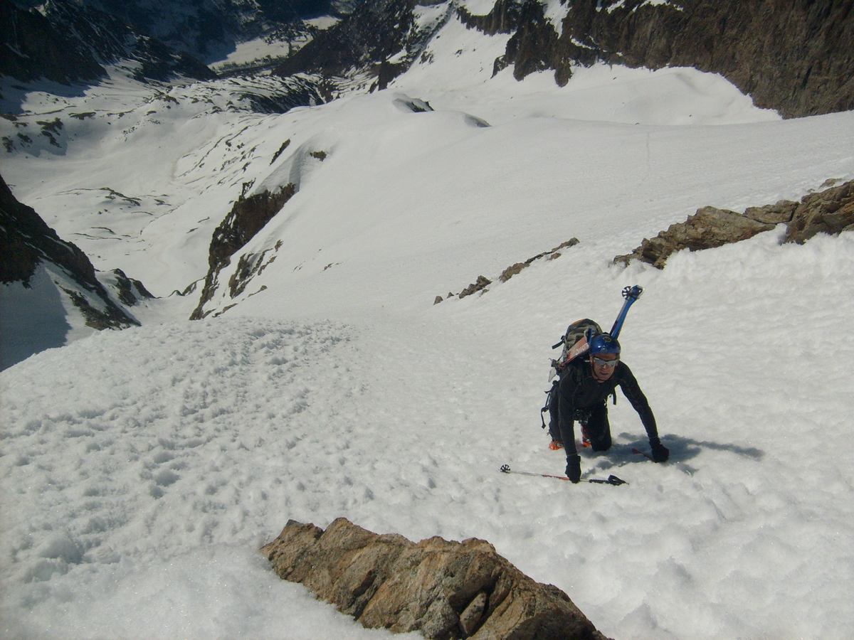 #1 Pendant la progression : On domine bien la vallée ( photo Billy) Pendant la progression : On domine bien la vallée ( photo Billy)