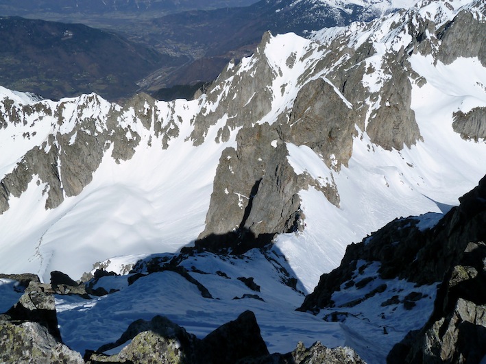 #6 Arrête Nord : 20m sous le sommet Arrête Nord : 20m sous le sommet