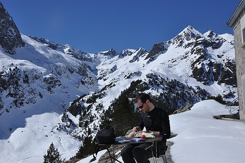 #1 Dej Dej' en terrasse : Du refuge d'Espingo, la vallée d'Arrouge se dévoile