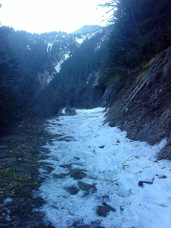 #1 attaque de la neige : le mixte croûte / gros sel au chaussage attaque de la neige : le mixte croûte / gros sel au chaussage