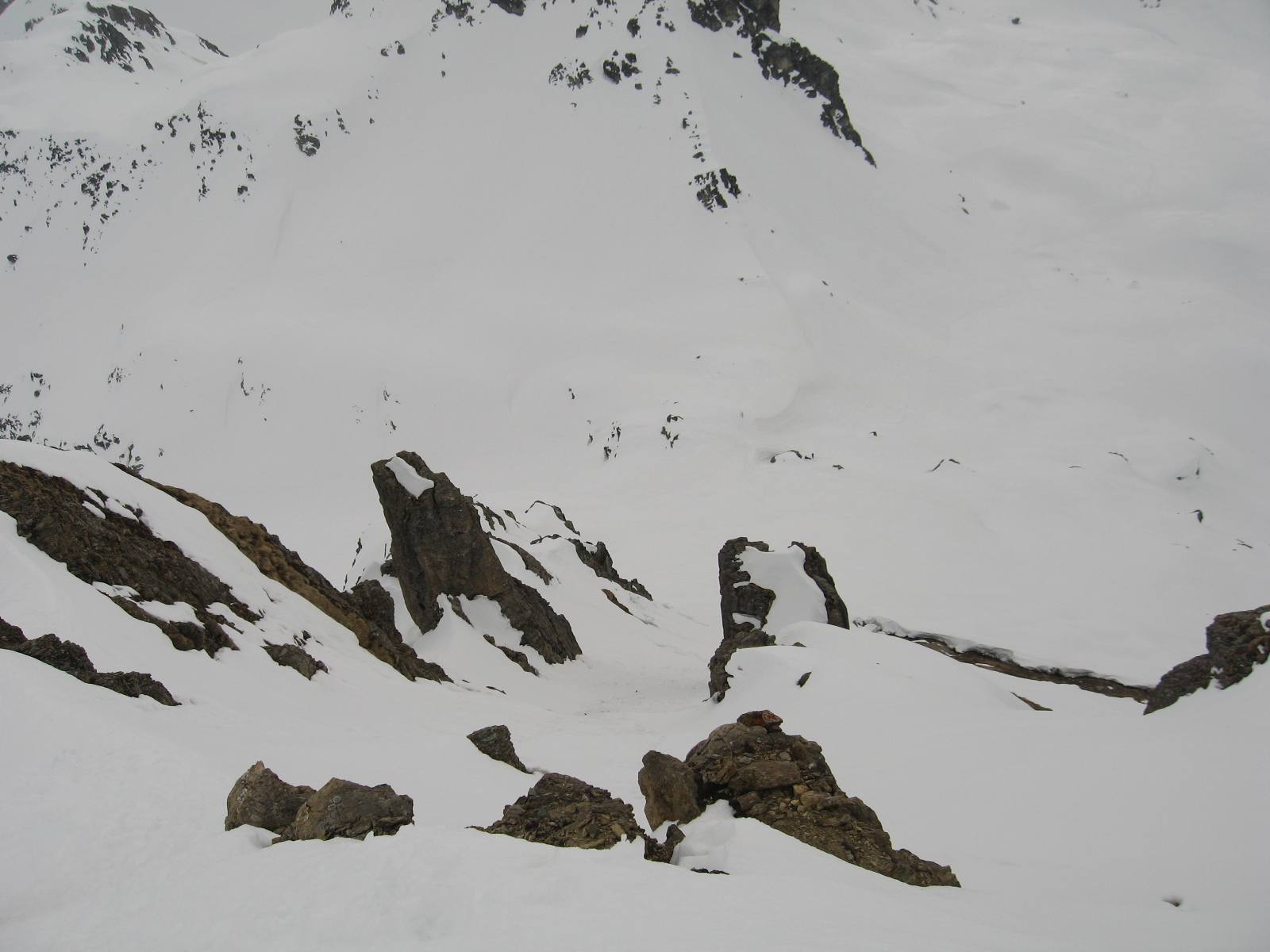 #3 couloir est Charbonnière : couloir de montée au Roc de la Charbonnière versant est couloir est Charbonnière : couloir de montée au Roc de la Charbonnière versant est
