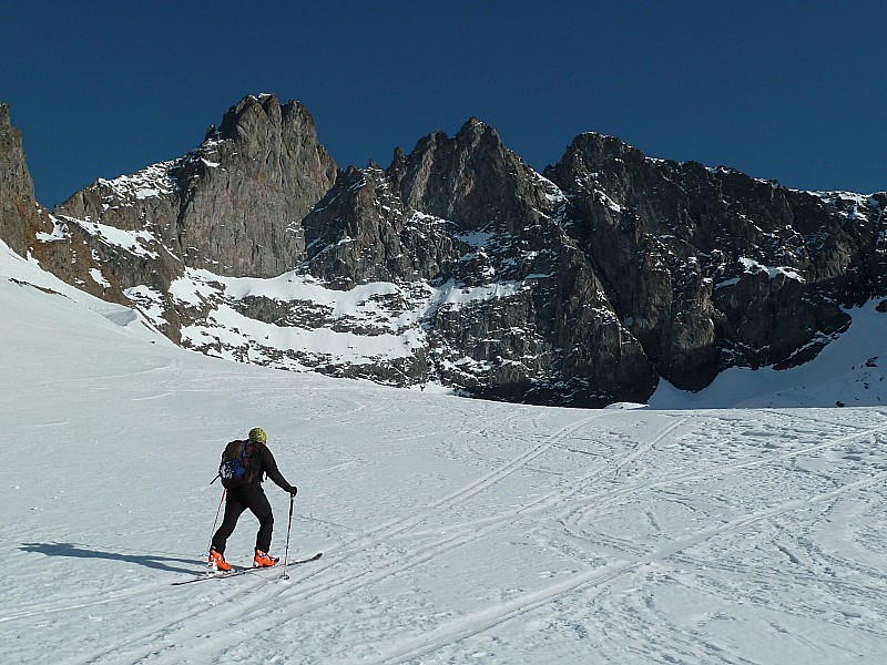 #29 Montée à Freydanne : Cela faisait partie de l Montée à Freydanne : Cela faisait partie de l'objectif : remonter sous le Grand Pic au soleil. Pile dans le timing : magnifique !