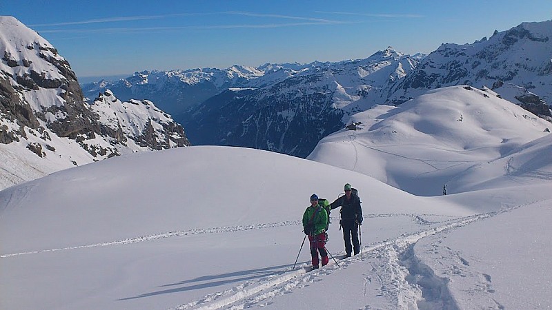 clariden hutte : grand départ