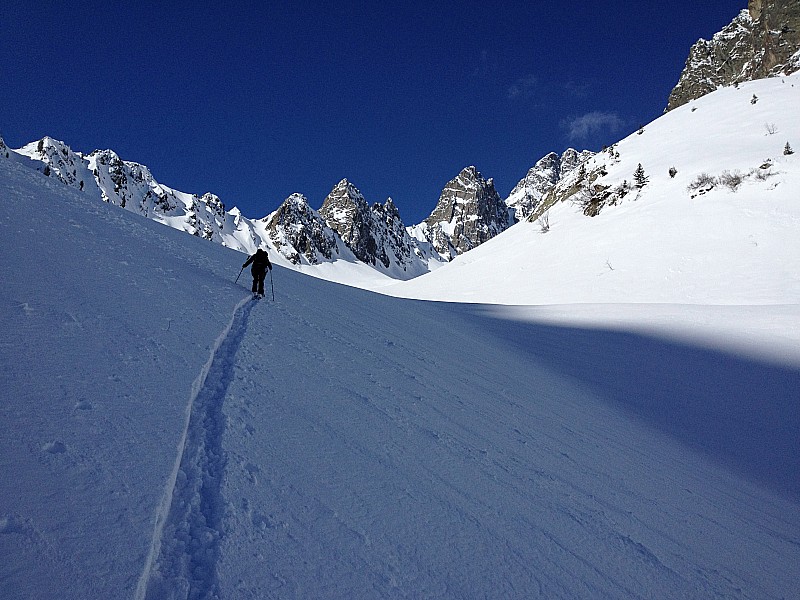 Rocher de la barme : Etienne trace (pas trop raide)