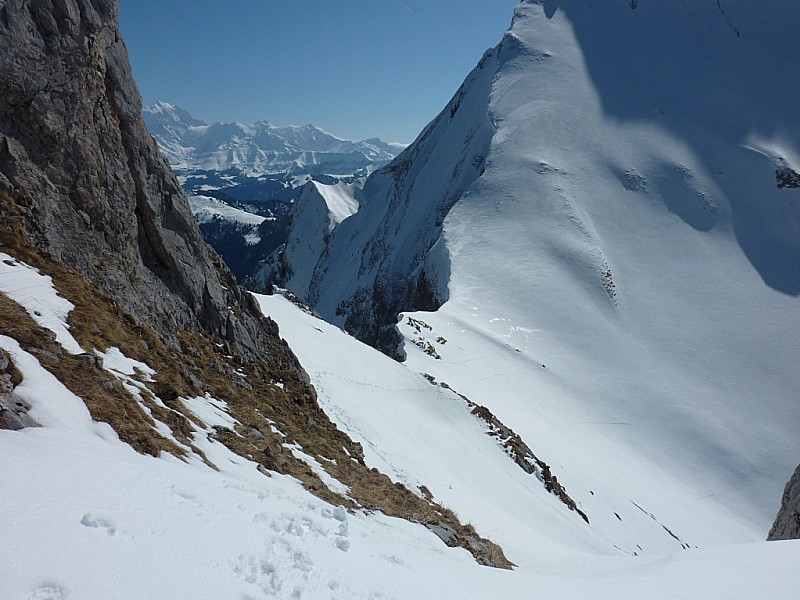 #1 Blonnière : En montant depuis Blonnière vers le départ du couloir. Blonnière : En montant depuis Blonnière vers le départ du couloir.