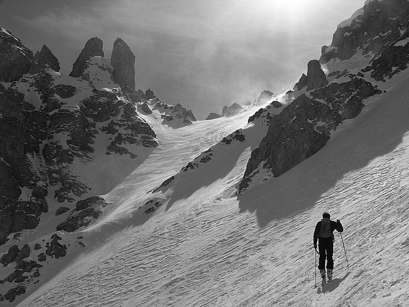 #1 col de la Cicle : En arrivant au col, ça commence à souffler. col de la Cicle : En arrivant au col, ça commence à souffler.